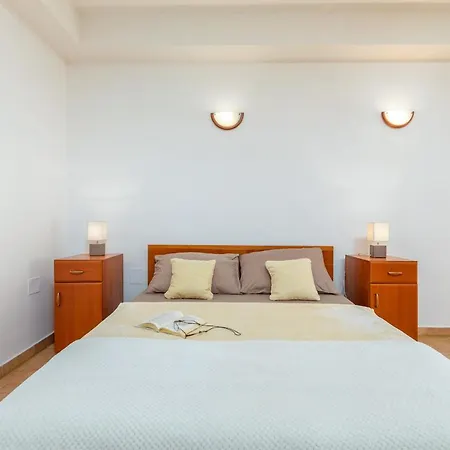 Luana Apartamento Fažana
